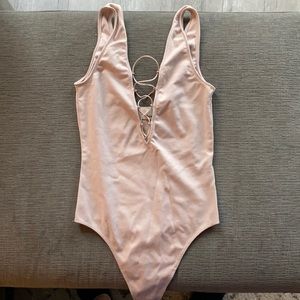 Aritzia Wilfred Free Bodysuit